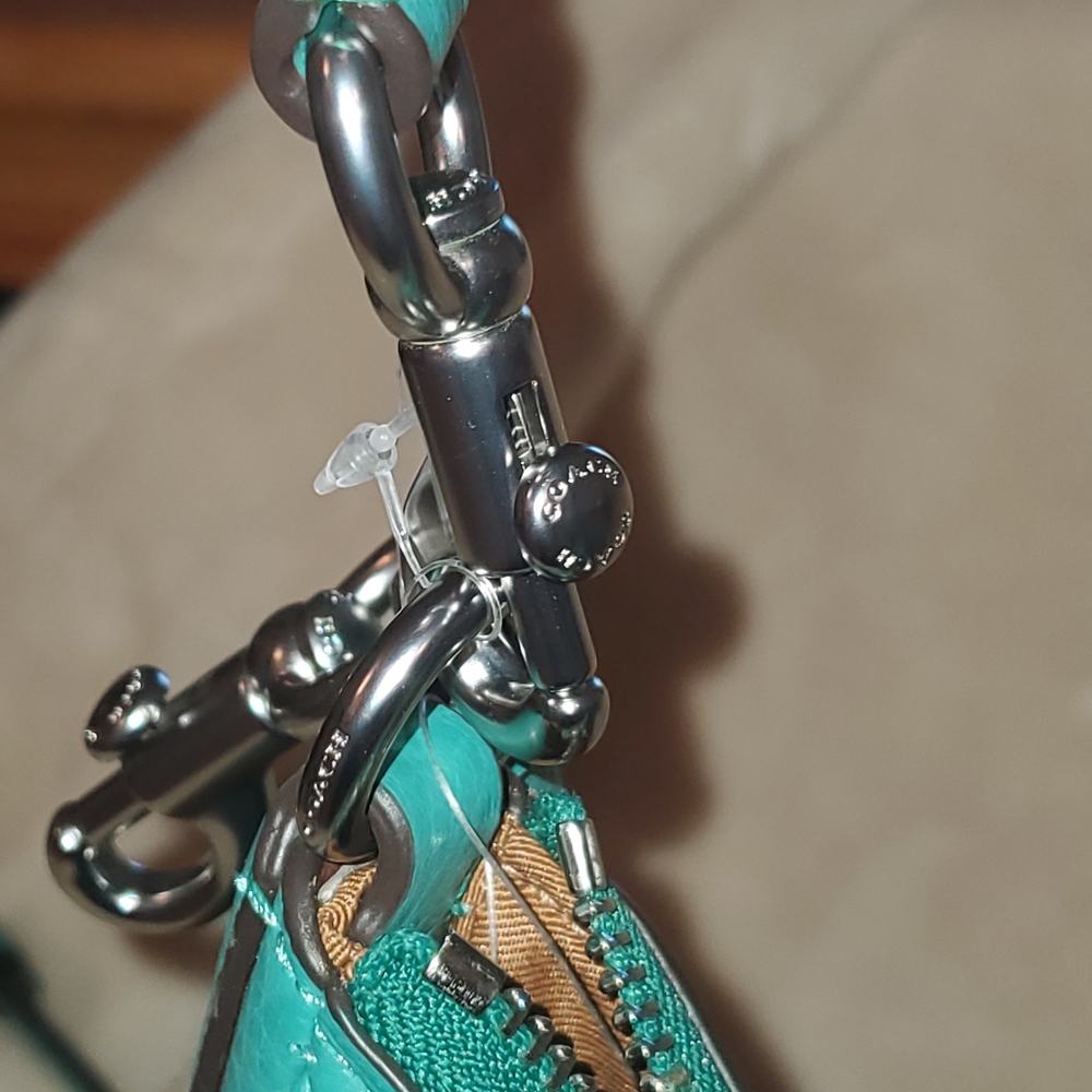 Coach Aqua Leather Shoulder Bag - Picture 8 of 9